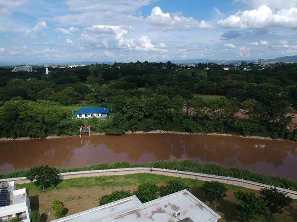 Maekok golf course body of water cloud and tree
