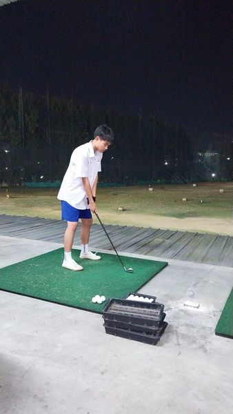 Stardome Golf Club 1 person-2