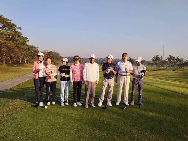 สนามกอล์ฟหริภุญชัย กอล์ฟคลับ 8 people people standing and outdoors