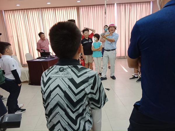 Alpinegolfresort Chiangmai 7 people people standing and indoor