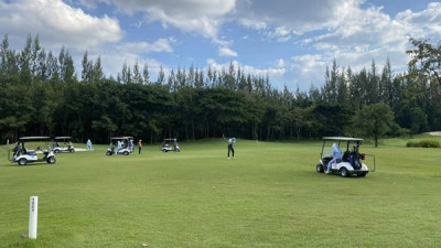 เมษายน Tee-Off ยังมีว่างนะคะ พี่ๆนักกอล์ฟ Booking มาออกรอบได้เลยนะคะ สนามเปิดให้บริการทุกวันค่ะ