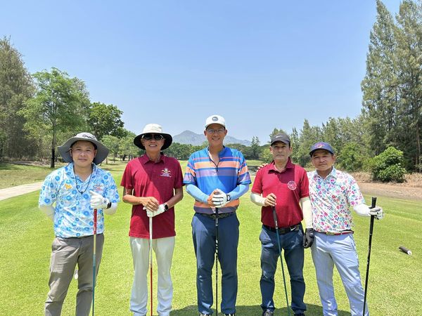 Springfield Royal Country Club 5 people people golfing and golf course