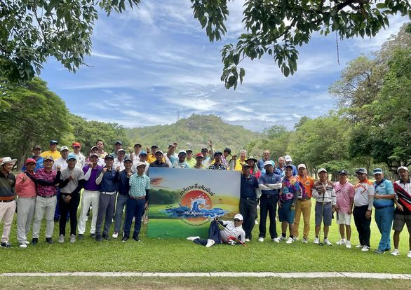 Royal Hua Hin Golf Course 7 people people golfing and text