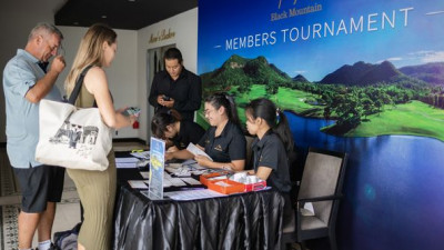 October saw the first in this season's series of Black Mountain Members' Tournaments. A day of fine dining, fine golf and great company was enjoyed by all. Anyone can register to join the prestigious monthly tournaments as a guest, so follow the Black Mou