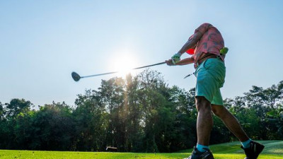 Golfing at sunset is peak happiness.