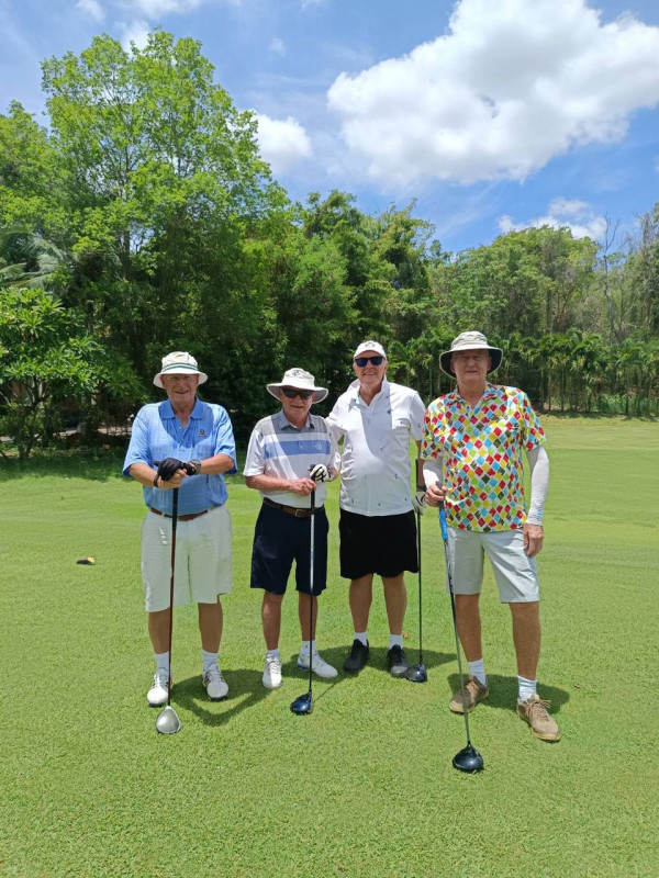 Springfield Royal Country Club nbsp 4 people people golfing and golf course-4