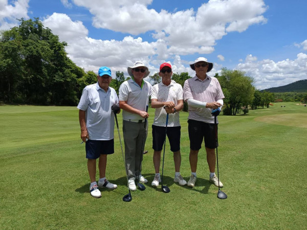 Springfield Royal Country Club nbsp 4 people people golfing and golf course