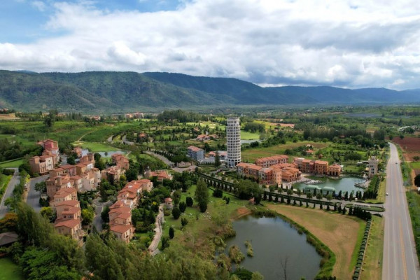 Toscana Valley golf course