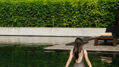 You can never describe the feeling of tranquility and relaxation better than experiencing it firsthand. Dive into the swimming pool of Kirimaya to know what a real calmness look, smell, and sound like.