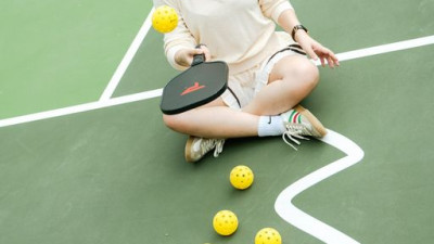 Spend your time at Kirimaya with a new activity like Pickleball, a convenient combination of tennis with ping-pong and badminton. As a result, you'll have a light sport that can be enjoyed by all ages and genders.