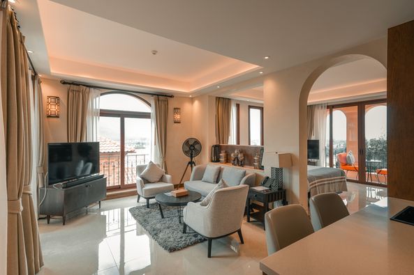 Toscana Valley furniture and living room