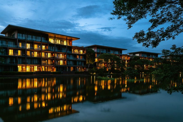 Kirimaya Khao Yai twilight and lake