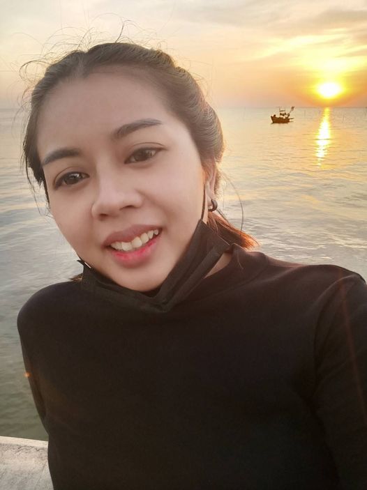 สนามกอล์ฟ Mountain Shadow 1 person ocean twilight and sky สนามกอล์ฟ Mountain Shadow 1 person ocean twilight and sky