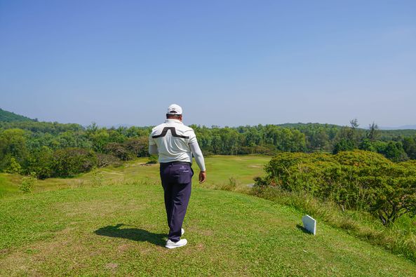 Wangjuntr Golf Park 1 person grass and golf course Wangjuntr Golf Park 1 person grass and golf course