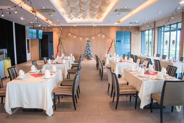 Siam Country Club table and indoor Siam Country Club table and indoor