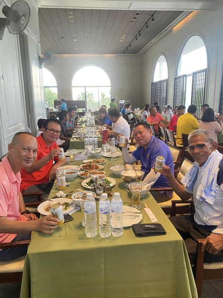 Bangpra Golf Club and Resort 8 people and table