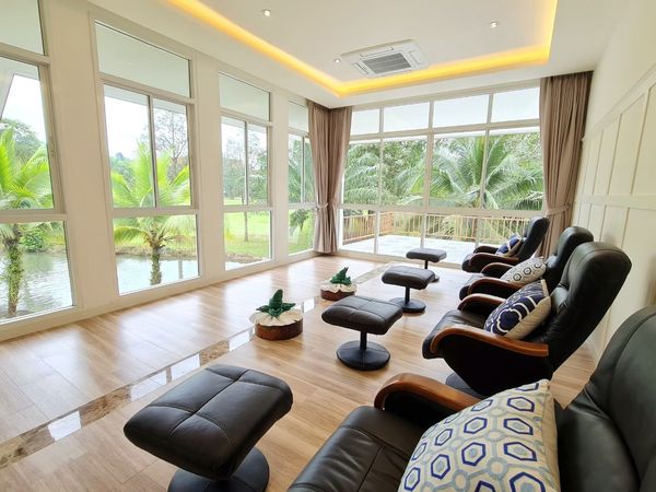 Katathong Golf Resort amp Spa เฟอร์นิเจอร์ และ ห้องรับแขก