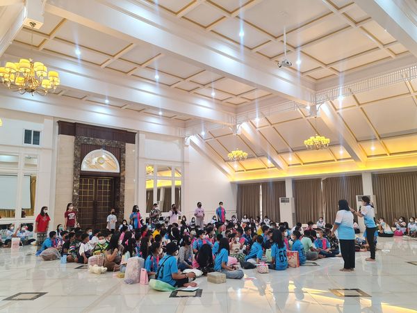 Katathong Golf Resort amp Spa 6 people people standing and indoor