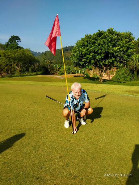 Katathong Golf Resort amp Spa 1 คน และ สนามกอล์ฟ