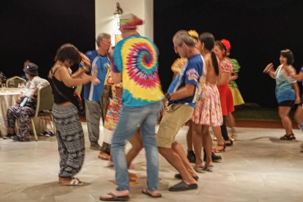 Katathong Golf Resort amp Spa 7 people and people dancing