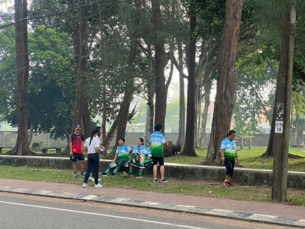 Aquella Golf amp Country Club nbsp 6 คน พื้นหญ้า และ ต้นไม้