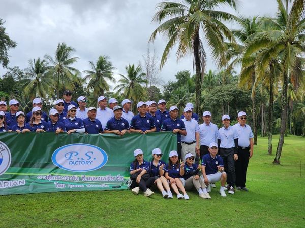 Victory Park Golf amp Country Club 3 people people golfing golf course and text-4